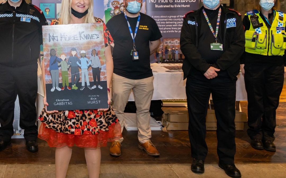 Children’s author and police team up to warn about the dangers of drug dealing