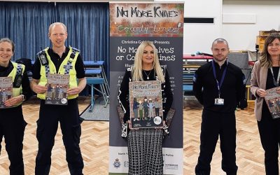 Police and Children’s author work together to deliver a key message on the dangers of County Lines drug dealing